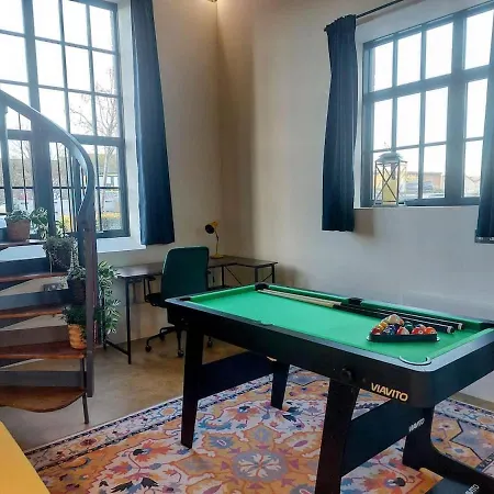 Converted Factory Loft Apartment Бристоль Экстерьер фото