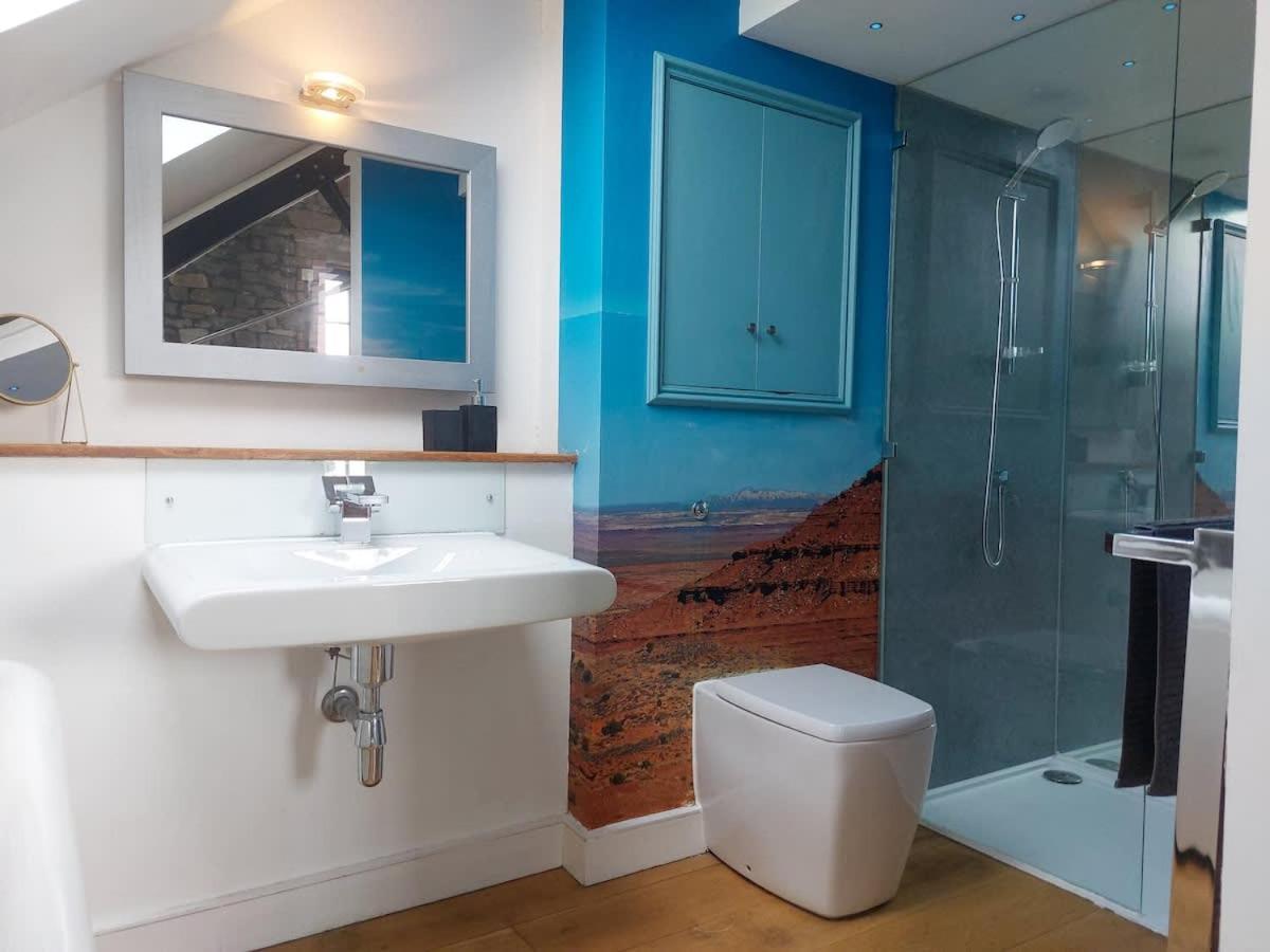 Converted Factory Loft * Bristol
